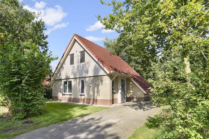 Bungalow voor 4 personen, met Balkon/Terras en Terras in Hardenberg