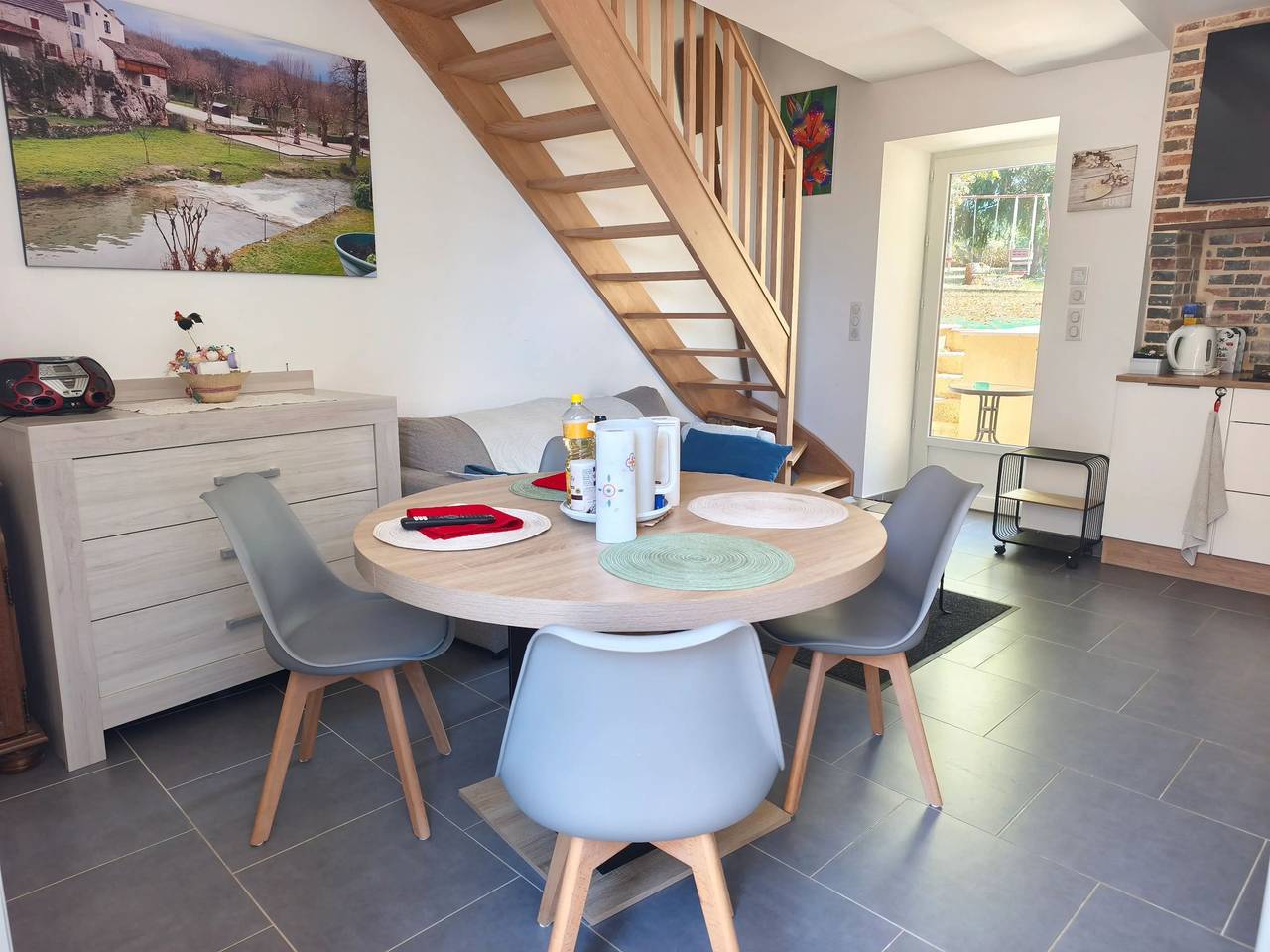 Maison avec Jardin Privé à Bitry, 50 m² in Bitry, Nièvre