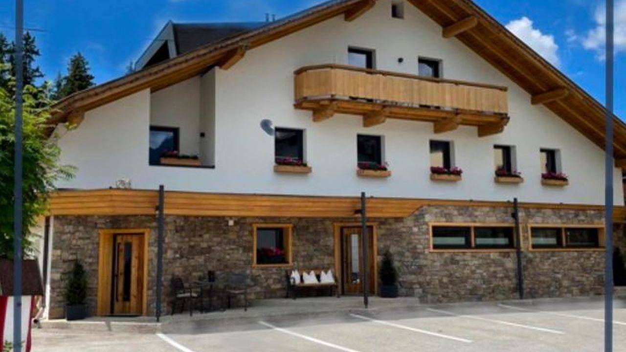 Geheel vakantieappartement, Vakantieappartement voor 6 personen met terras in Weidach, Leutasch