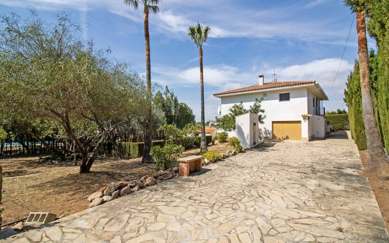 Casa rural para 8 personas, con jardín en Baix Maestrat - 4