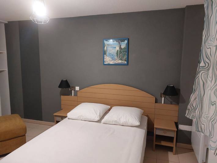 Gîte pour 6 personnes, avec jardin et piscine à Ondres - 4