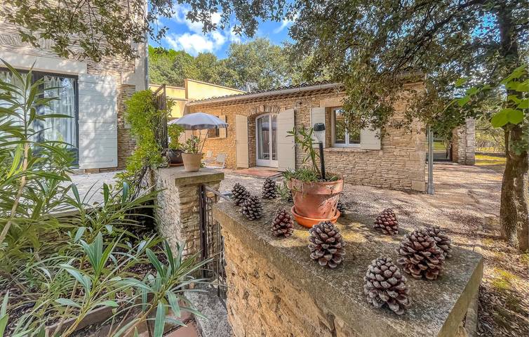 Ferienhaus für 5 Personen, mit Terrasse und Pool - 1