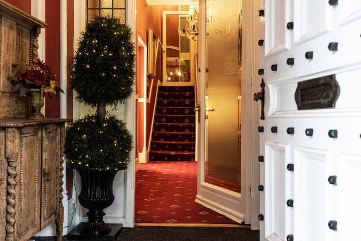 Cottage for 8 people, with pets in Bowness-on-Windermere