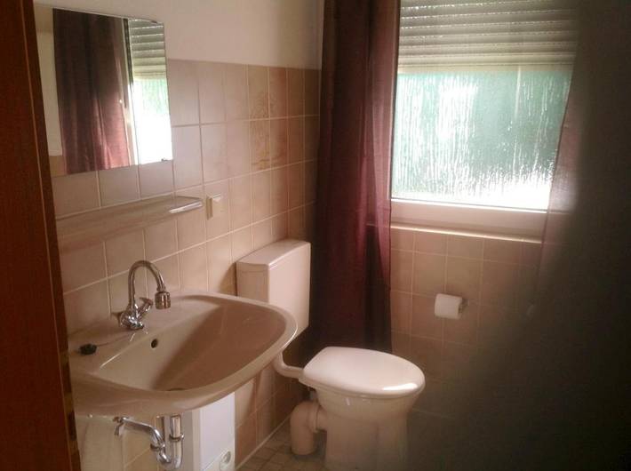 Ferienwohnung für 5 Personen, mit Terrasse und Garten in Porta Westfalica - 4