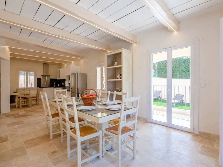 Location de vacances pour 8 personnes, avec terrasse et jardin, animaux acceptés à Bauduen - 4