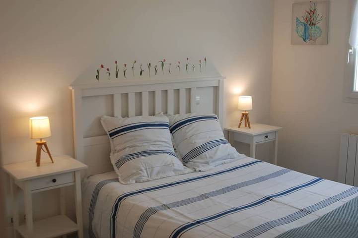 Location de vacances pour 6 personnes, avec terrasse et jardin à Angles - 3