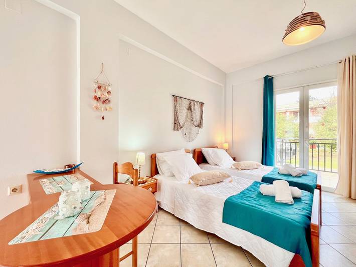 Villa mit pool für 16 Personen, mit Garten auf Korfu - 4