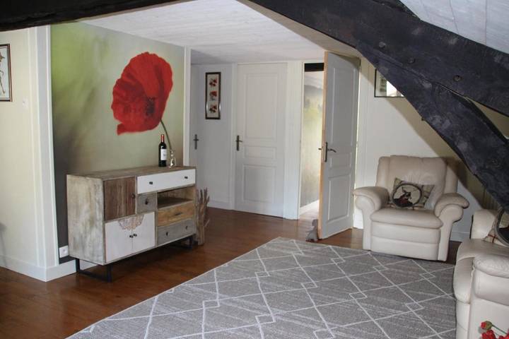 Location de vacances pour 4 personnes, avec jardin et vue à La Chapelle-Faucher - 3