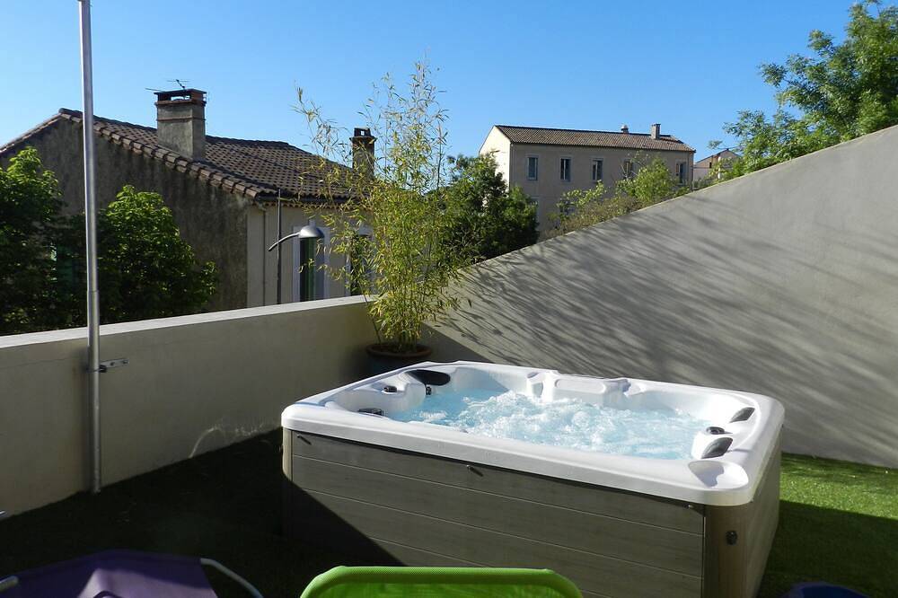 Ganze Wohnung, Dachterrassenwohnung mit Whirlpool, klassifiziert 4 * von Étoiles de France in Murviel-lès-Béziers, Mittelmeerküste (Frankreich)