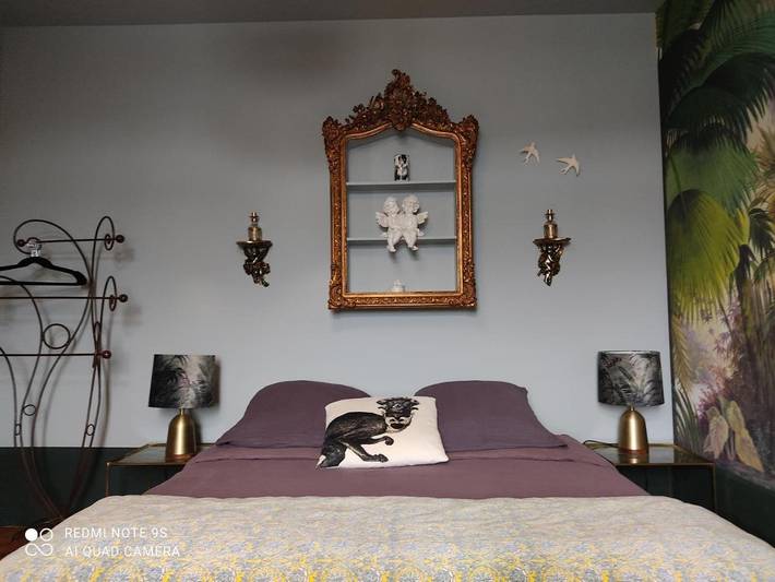 Location de vacances pour 2 personnes, avec piscine ainsi que vue et jardin à Les Rosiers-sur-Loire - 3