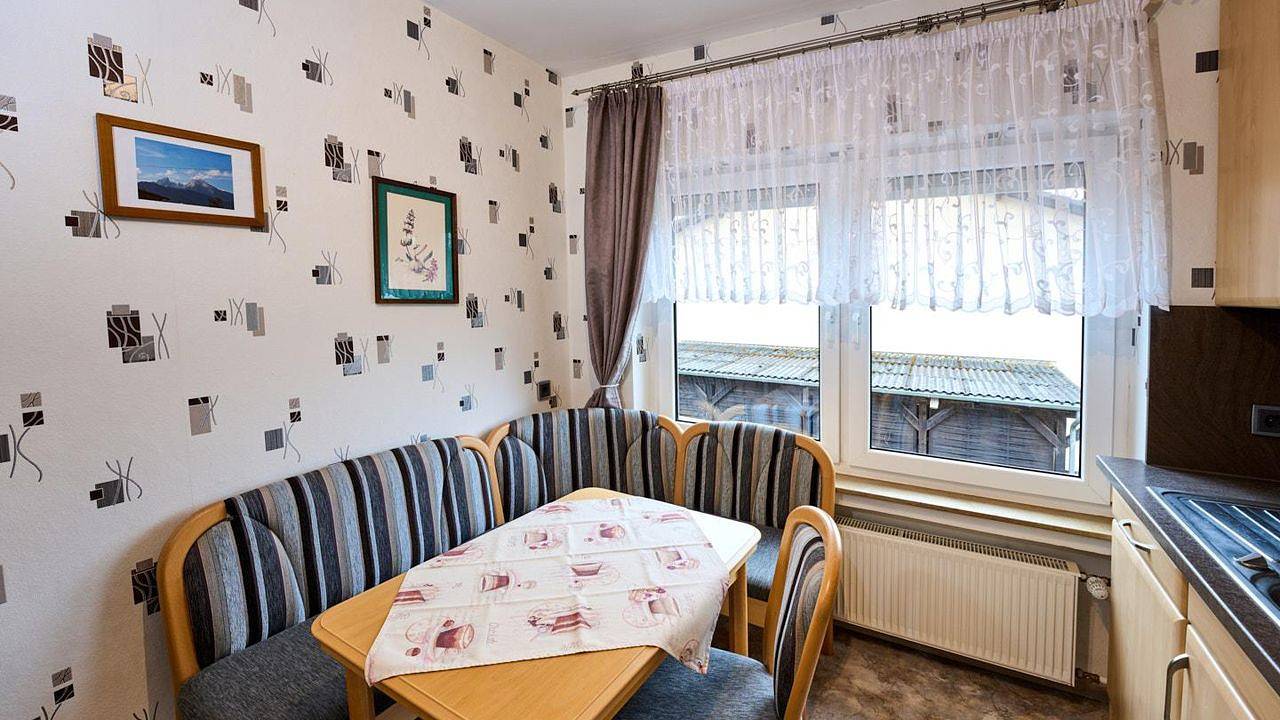 Ganze Ferienwohnung, Ferienwohnung für 3 Personen (75 m²) in Oberstadtfeld in Oberstadtfeld, Vulkaneifel