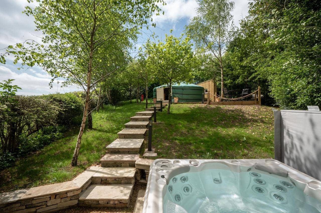 Yurt with Hot Tub near Hartington, Peak District in Staffordshire