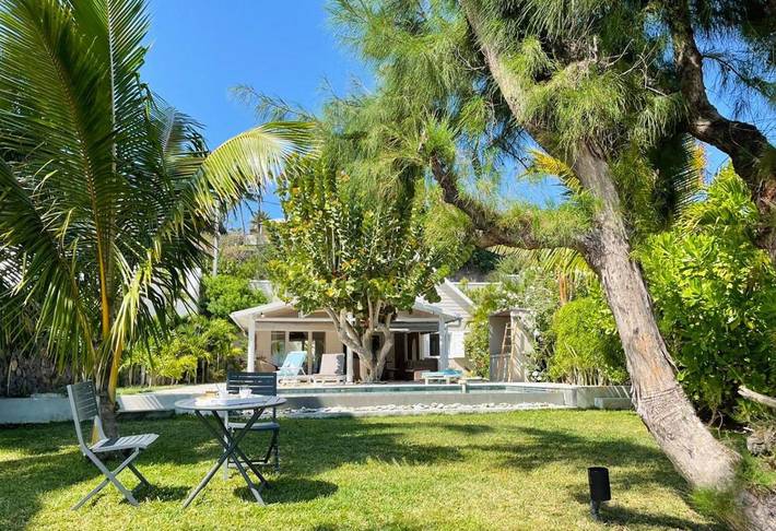 Villa pour 6 personnes, avec piscine ainsi que vue et jardin dans Saint-Gilles les Bains - 4