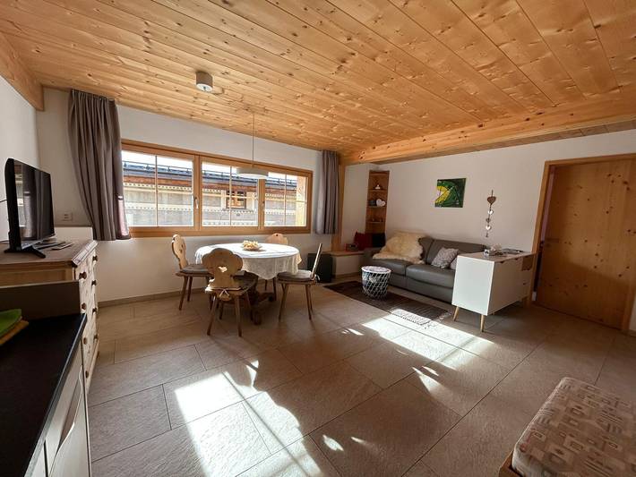 Ganze Ferienwohnung, Ferienwohnung Stalletta - 2.5 Zimmerwohnung Stalletta in Ftan, Unterengadin