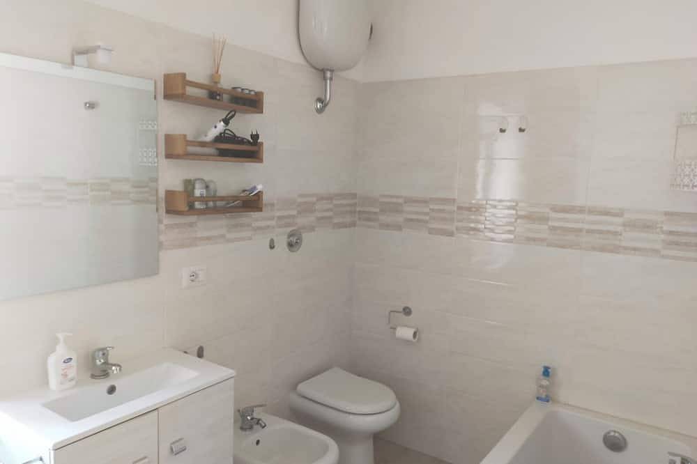 Vacation home the Buchetto in Potenza Picena. Relaxation in historic center in Potenza Picena, Adriatic Coast Marken