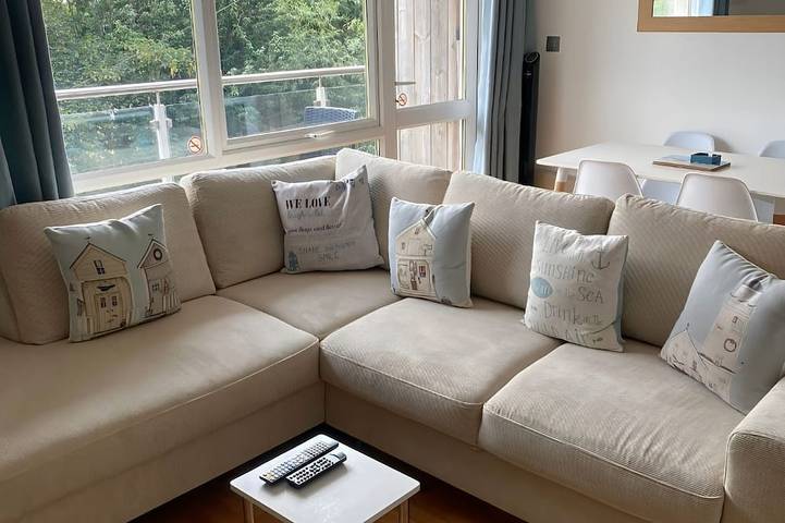 Appartement entier, Fantastique appartement penthouse au bord du lac avec balcon in Newquay, Cornouailles