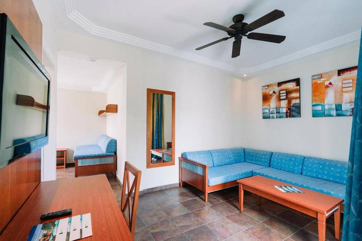 Ferienanlage für 3 Personen, mit Kinderpool und Sauna sowie Garten und Pool auf den Kanaren - 2