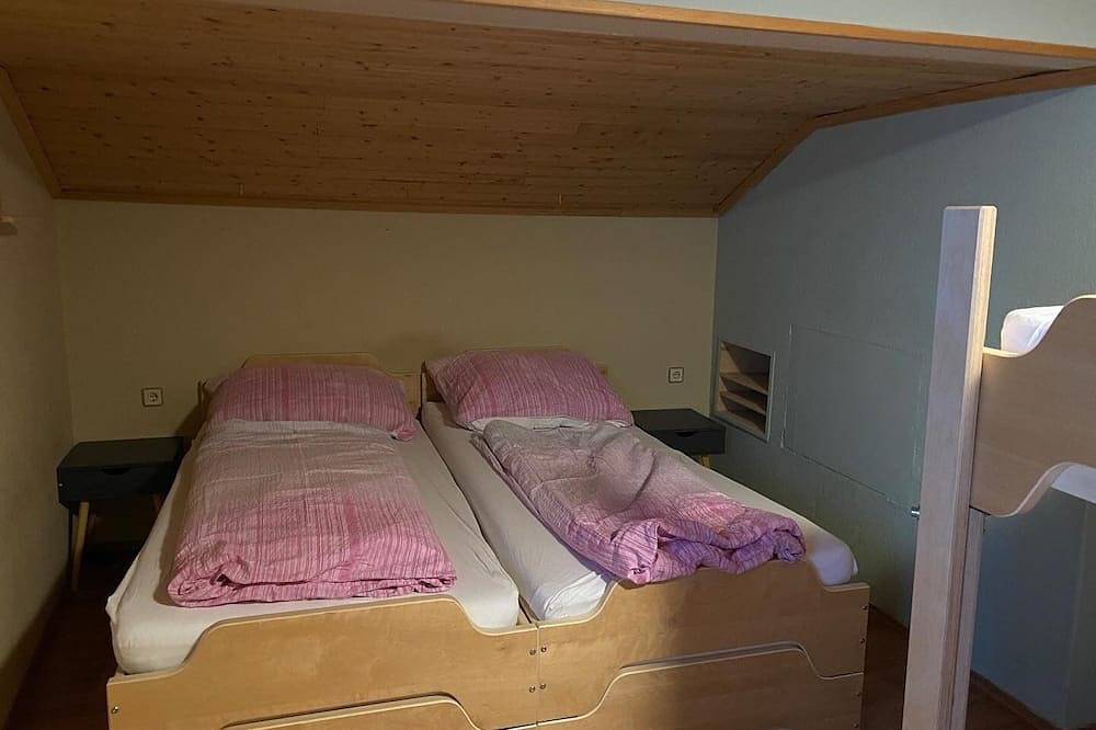 Ganze Wohnung, Ferienwohnung Gletscherblick mit 4 Schlafzimmer, 2 Badezimmer und 2 Toiletten in Stall, Bezirk Spittal an der Drau