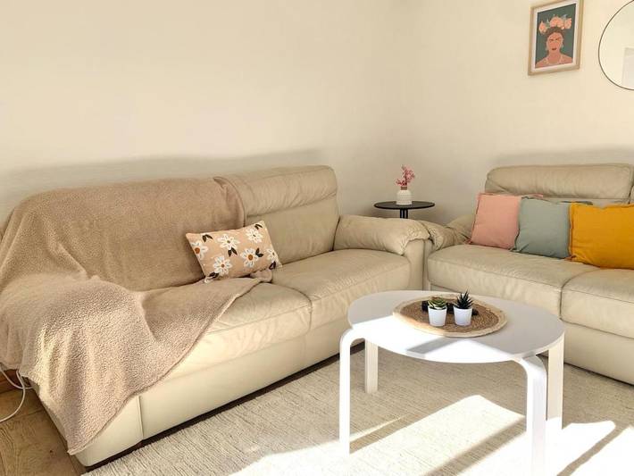 Appartement de vacances pour 6 personnes, avec jardin et terrasse ainsi que vue sur le lac et vue, animaux acceptés