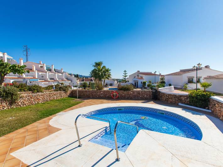 Ferienhaus für 3 Personen, mit Terrasse und Garten in Nerja - 4