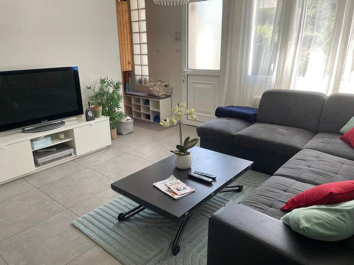 Location de vacances pour 6 personnes, avec jardin à La Celle-Saint-Cloud - 2