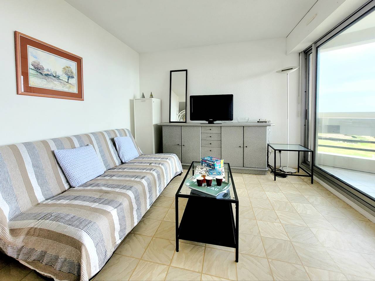 Entire apartment, Canet-en-Roussillon - T2 cabin - 6 pers - Enclosed garage - Wifi in Canet-en-Roussillon, Côte d'Améthyste