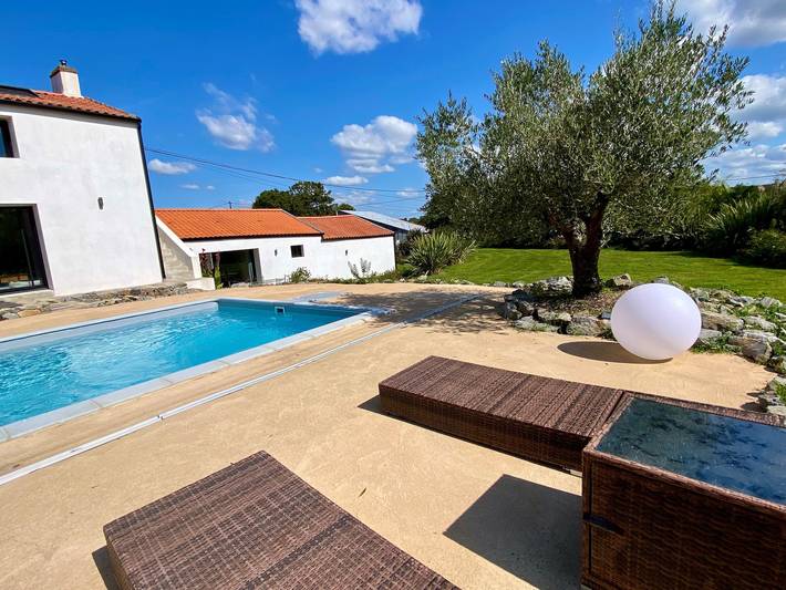 Gîte pour 4 personnes, avec Jardin