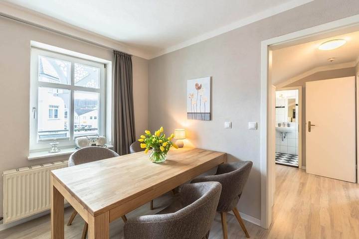 Ferienwohnung für 4 Personen, mit Balkon in Binz - 4