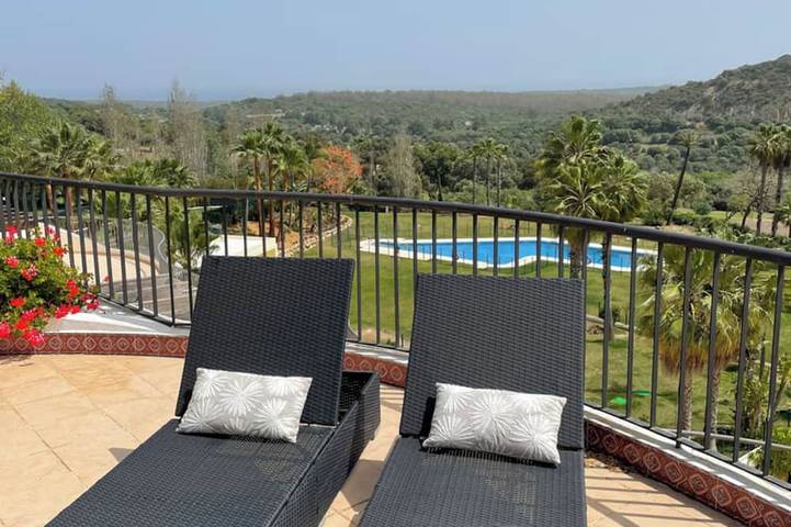 Holiday home for 8 people, with pool and balcony - 1