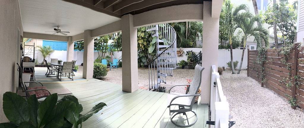 Gulf Getaway, frisch renoviertes Privathaus, nur wenige Schritte vom Strand entfernt !! in Holmes Beach, Anna Maria Island
