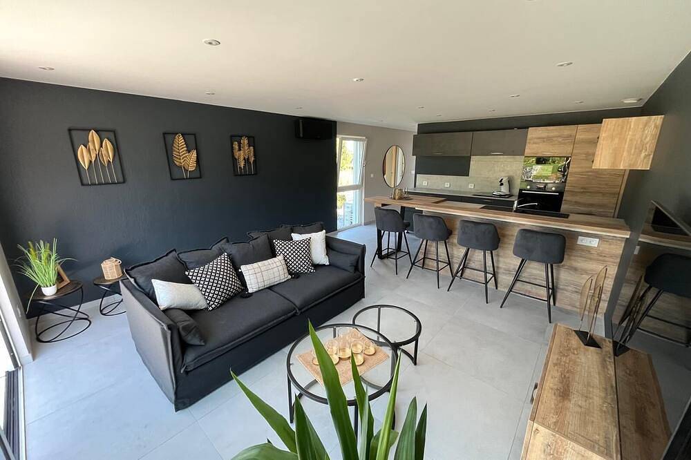 Gite des rossignols near Obernai sleeps 4 with large terrace. in Bischoffsheim, Bas-Rhin Alsace