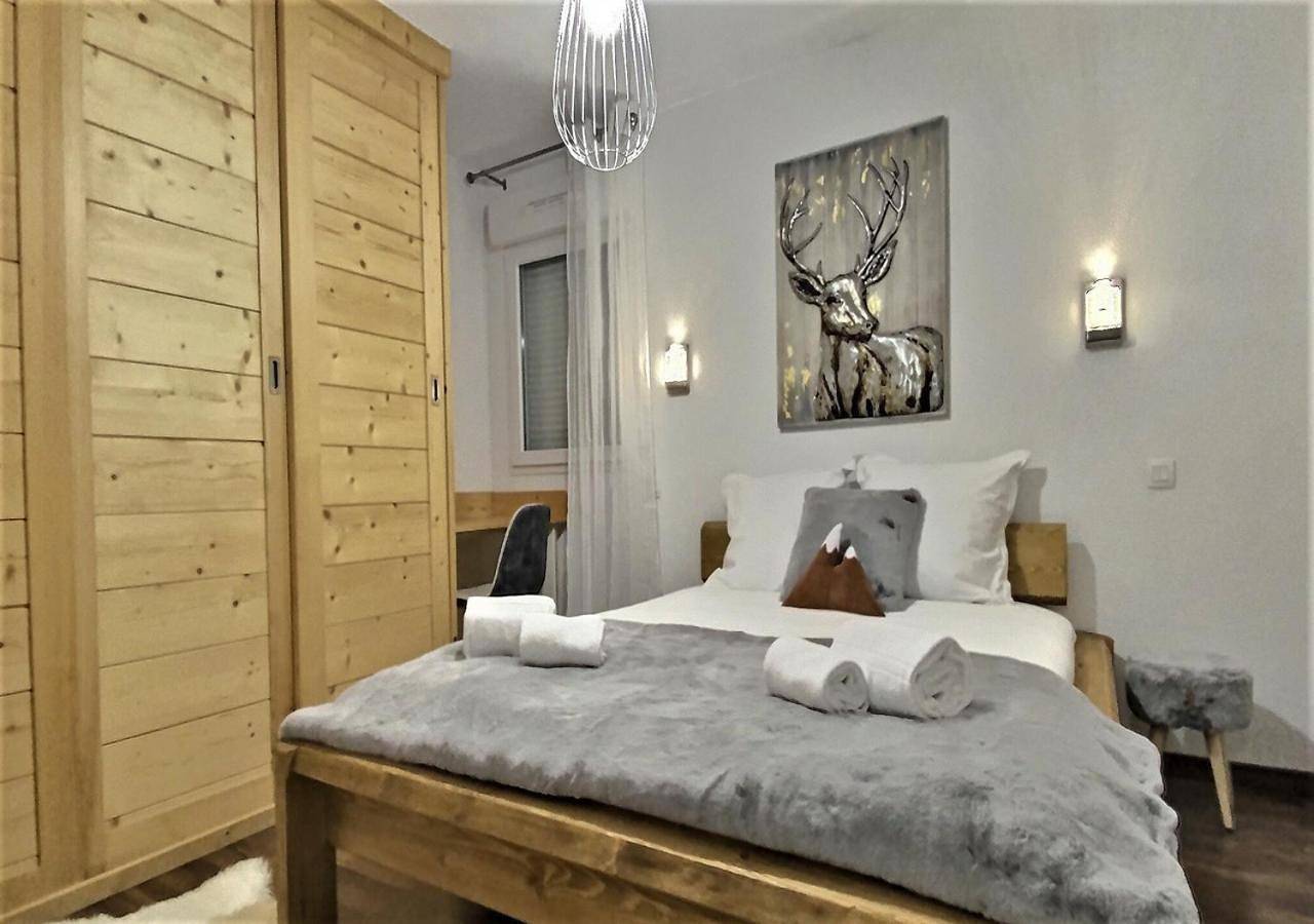Appartement entier, One-Bedroom Apartment in Marignier, Région de Bonneville