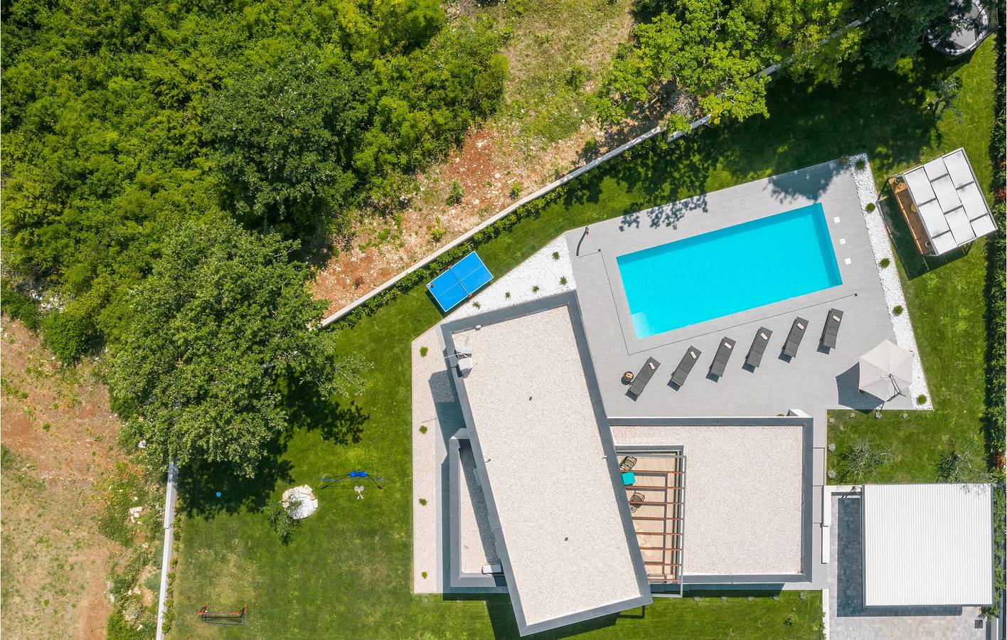 Geräumige 180 m² große Wohnung mit Terrasse, WLAN und Parkplatz in Žminj, Zentralistrien