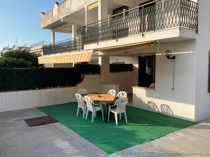 Location de vacances pour 6 personnes, avec jardin à Isola delle Femmine - 3