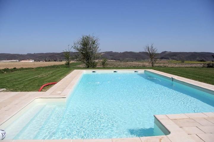 Gîte pour 12 personnes, avec Jardin à Saint-Médard (Gers)