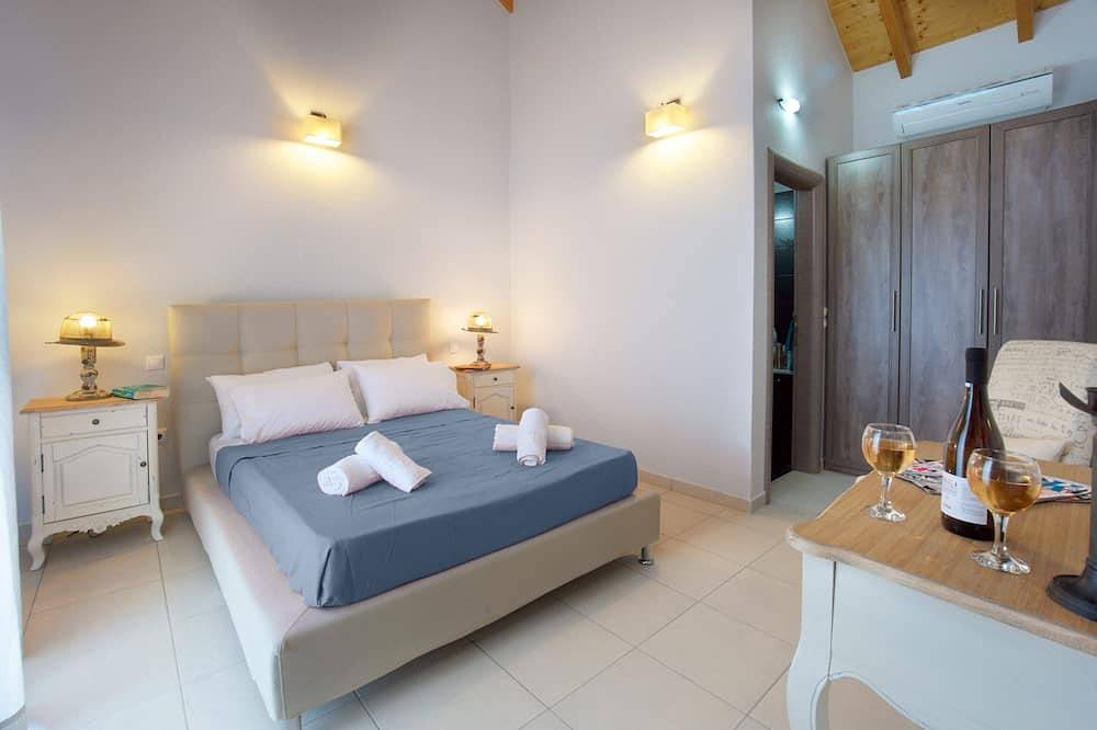 Luxusvilla mit atemberaubendem Meerblick, privatem Pool, in der Nähe der Bucht von Fiskardo in Fiskardo, Kefalonia