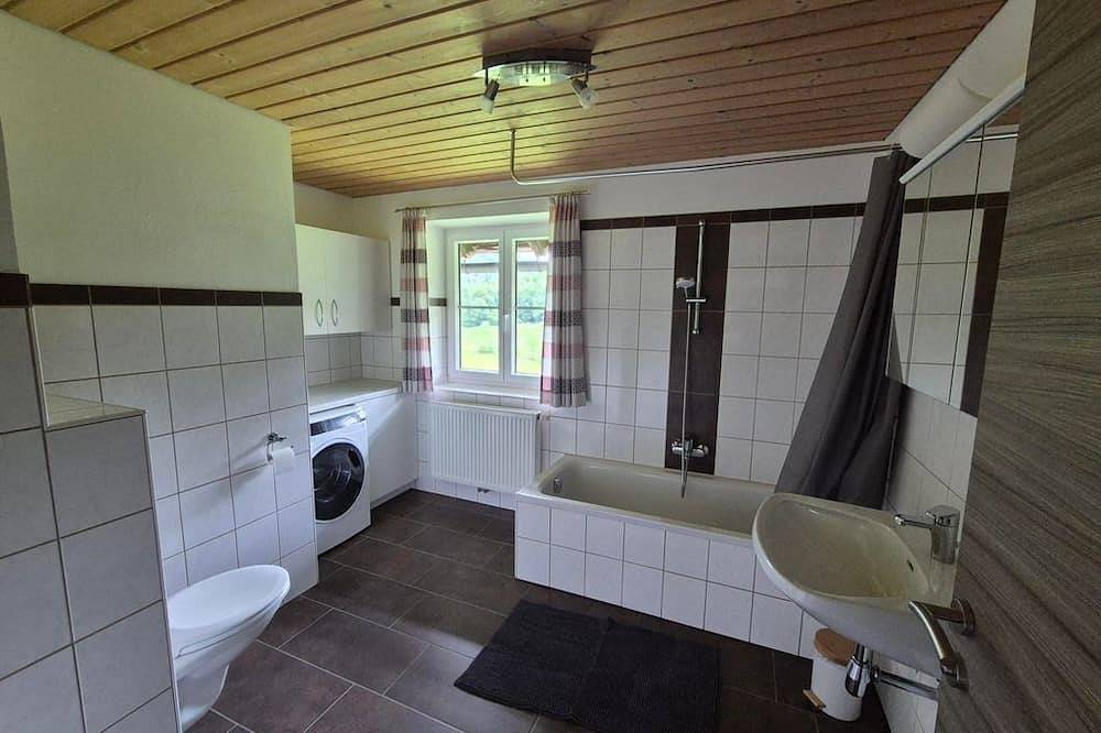 Ferienwohnung Zirbe - Urlaub im Grünen in Fuschl am See, Bezirk Salzburg-Umgebung