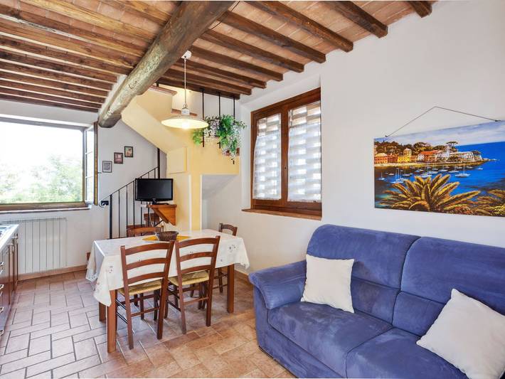 Location de vacances pour 5 personnes, avec jardin ainsi que piscine et terrasse, adapté aux familles à Volterra - 3