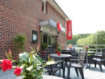Hôtel pour 2 personnes, avec terrasse et jardin à Fourmies