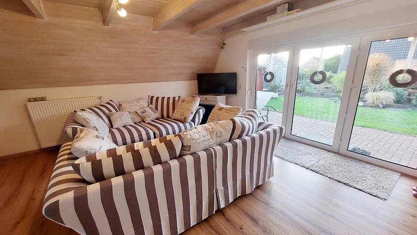 Ferienhaus für 3 Personen, mit Garten in Westerbur