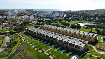 Maison d’hôte pour 6 personnes, avec piscine ainsi que terrasse et jardin à Quarteira