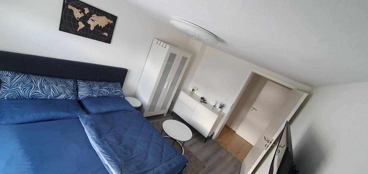Ganze Wohnung, One-Bedroom Apartment in Geislingen, Neckar-Alb