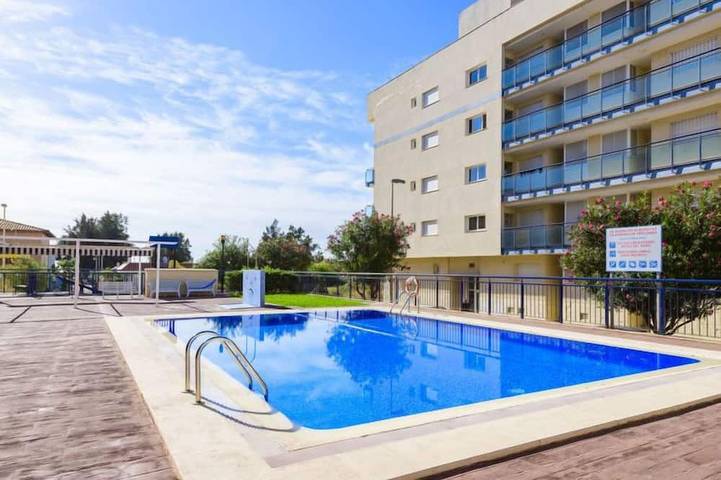 Appartement de vacances pour 4 personnes, avec terrasse ainsi que piscine et balcon/terrasse - 1