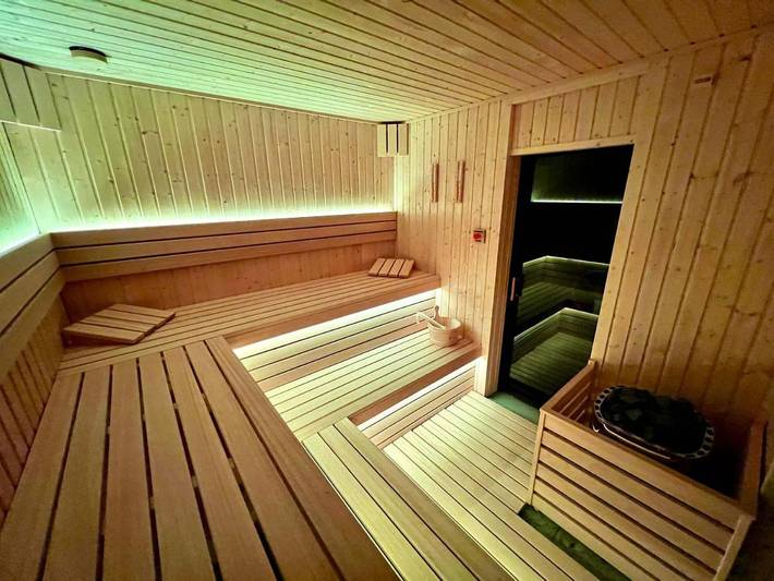 Tente pour 5 personnes, avec jacuzzi ainsi que sauna et jardin en Pologne - 4