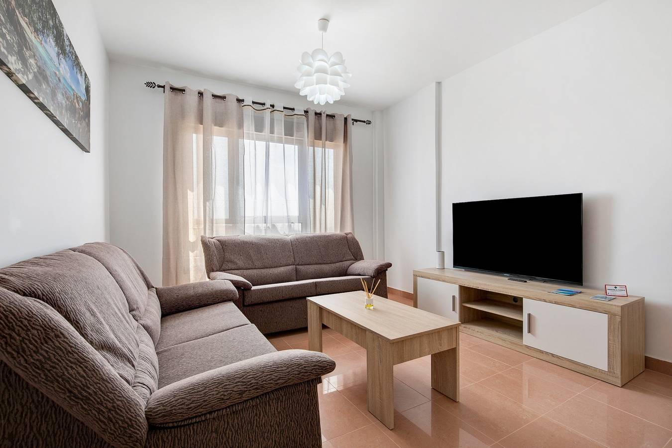 Apartamento entero, Apartamento de vacaciones 'Casa Rosi 1' con vistas al mar y Wi-Fi in Barrio Buenavista, Puerto del Rosario