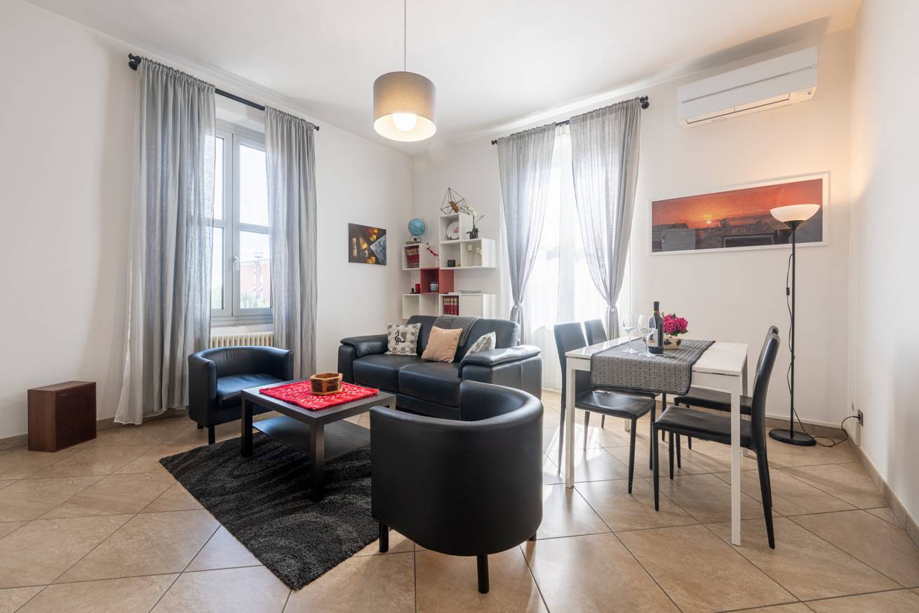 Apartamento entero, Guesthost - Bright and Cozy Apartment with Parking in Parma, Provincia de Parma