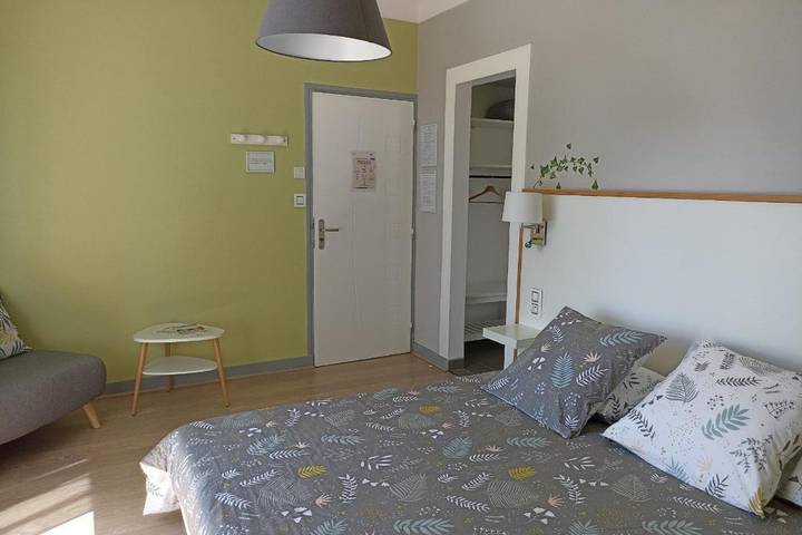 Chambre d’hôte pour 3 personnes, avec jardin aux Les Sables-d'Olonne - 2