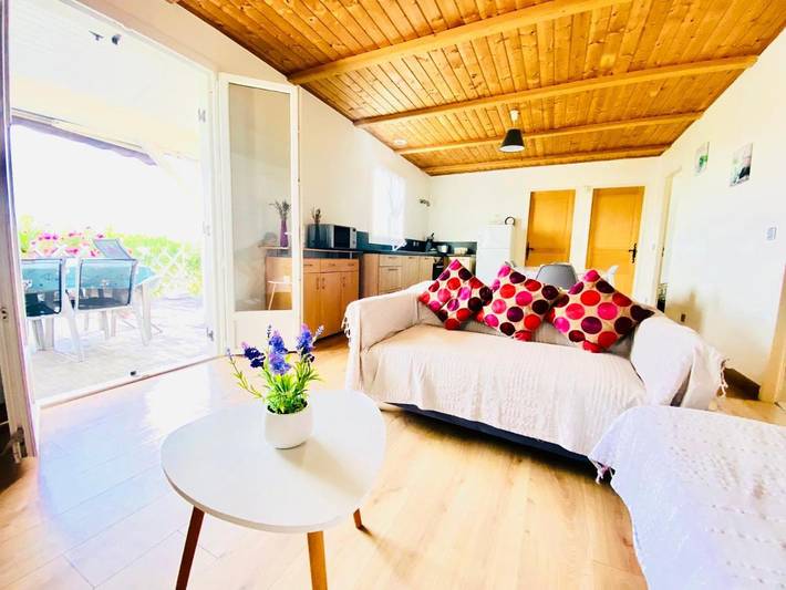 Villa voor 6 personen, met tuin en uitzicht, kindvriendelijk in de Ardèche