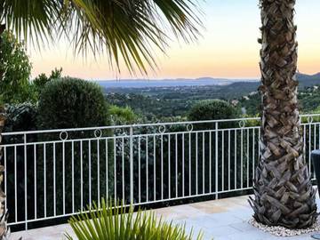 Ferienwohnung für 8 Personen in La Londe-les-Maures, Toulon Region, Bild 3