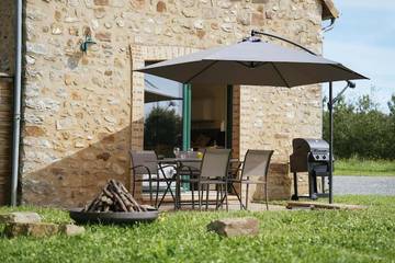 Gîte pour 4 personnes, avec terrasse et jardin à Sargé-lès-le-Mans